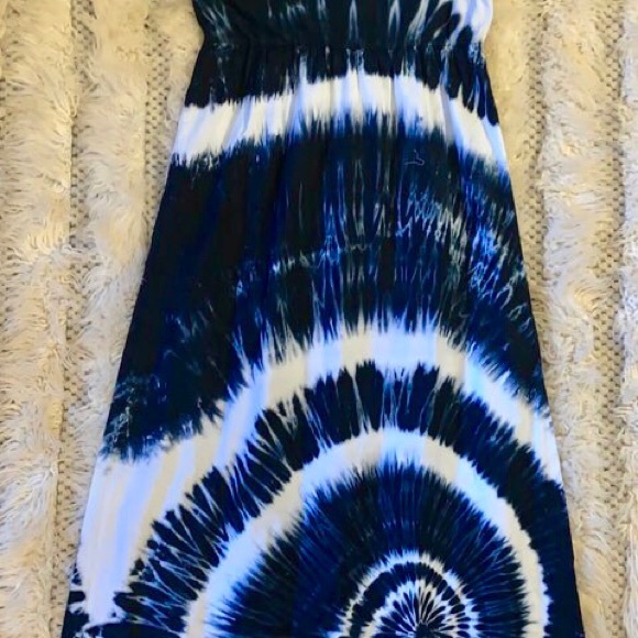 Chico’s Maxi Boho Tie Dye Dress! - Picture 4 of 5